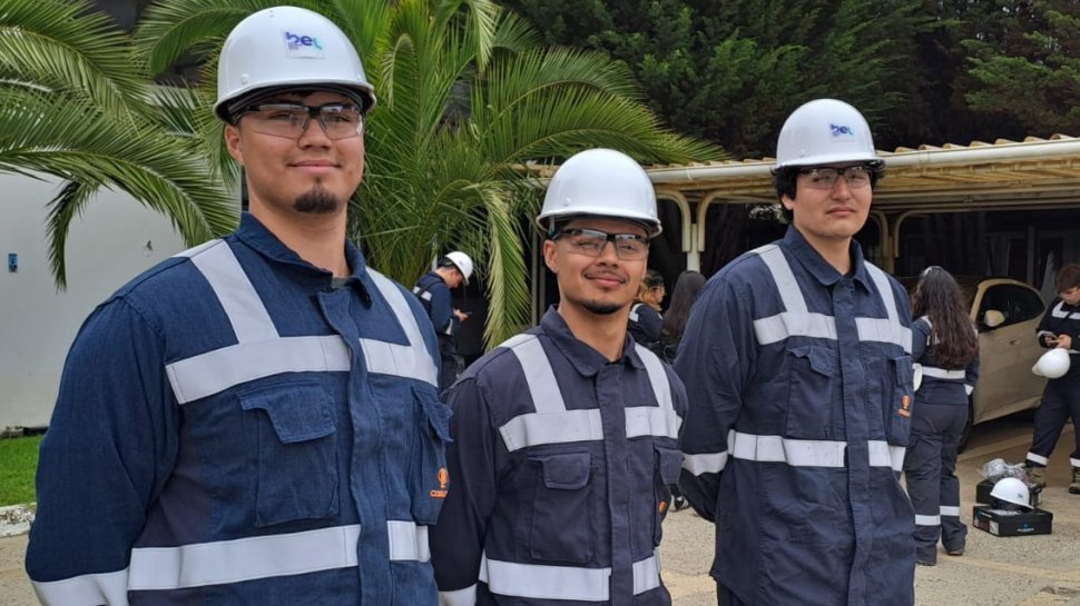 Codelco Ventanas recibió a 18 jóvenes practicantes de todo el país