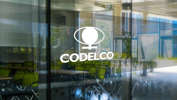 Codelco informa salida de gerente general de División Salvador