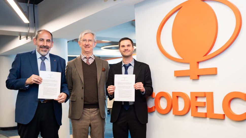 Codelco e instituto francés CEA-Liten sellan acuerdo de desarrollo tecnológico para impulsar la electrificación de la minería subterránea