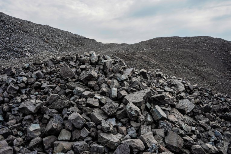 Un hito para Chile y División Ventanas: Se aprueba el reglamento que autoriza el uso de la escoria de cobre como árido artificial