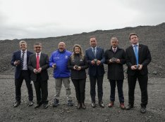 Codelco y MOP se unen para impulsar el uso de subproductos mineros en infraestructura pública