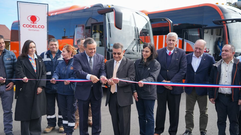 Ventanas se convierte en la primera operación de Codelco en alcanzar 100% de electromovilidad en el transporte de sus trabajadores
